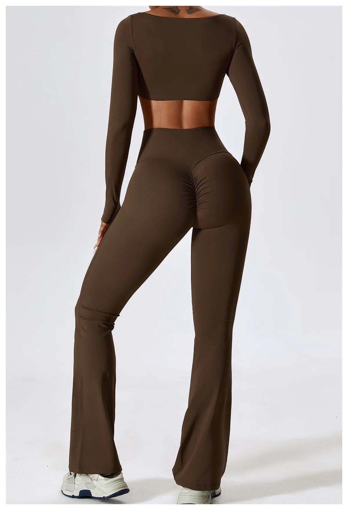 Long Sleeve Top + Leggings — Sleek Fit Workout Set with Sculpting Fit