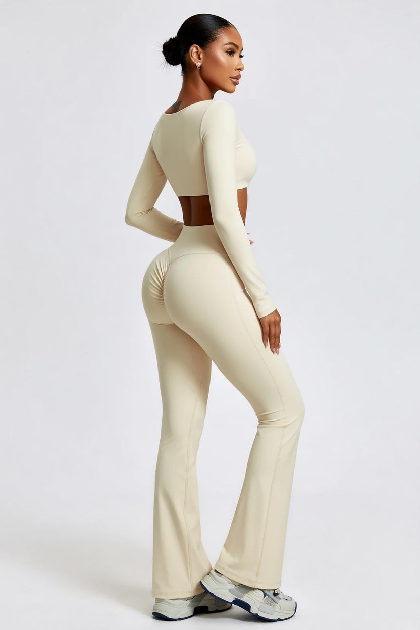 Long Sleeve Top + Leggings — Sleek Fit Workout Set with Sculpting Fit